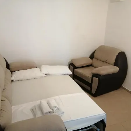 Camelia Apartmans * Premantura