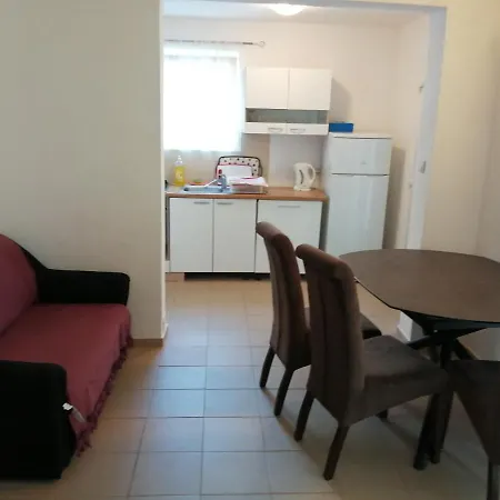 Camelia Apartmans Appartement Premantura