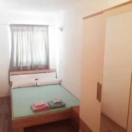 Camelia Apartmans Appartement Premantura